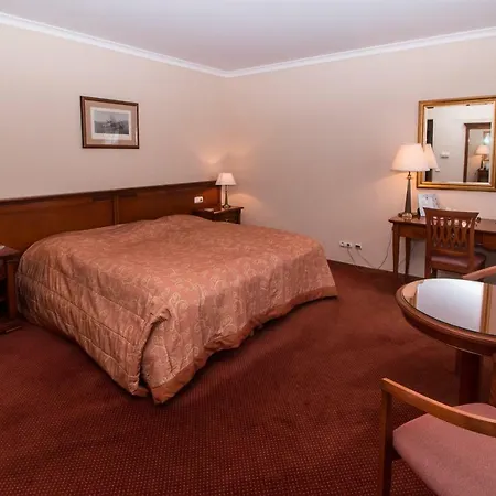 Hasik 4* Magyarpolány