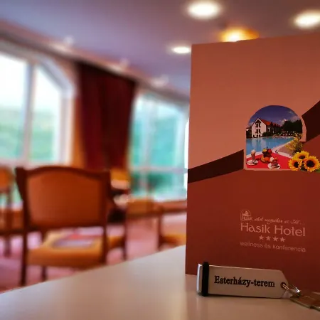 Hasik Szálloda Magyarpolány