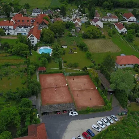 Hasik Szálloda Magyarpolány